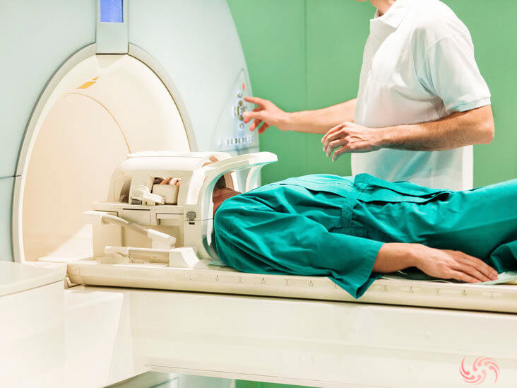 یکی از مهم ترین و موثرترین راه های تشخیص فشار درون جمجمه انجام MRI است.